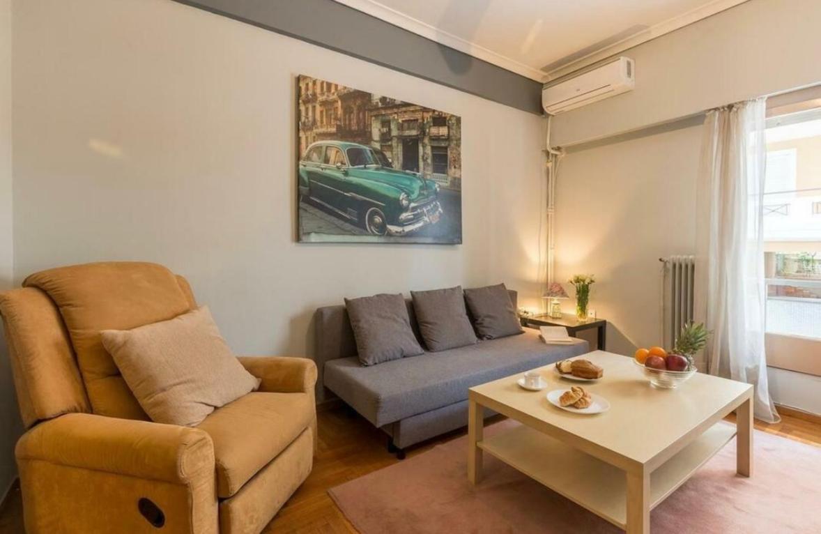 Holodek Apartments Goudi semi-basement Atene Esterno foto